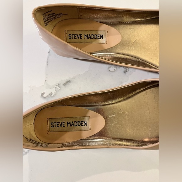 Steve Madden Heaven nude patent flats. Size 6.5 - Picture 2 of 7